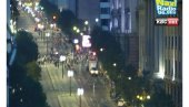 ПРОПАЛИ СКУП БЕЗ ИКАКВОГ СМИСЛА: Стотињак студената блокадера вечерас малтретира цео Београд