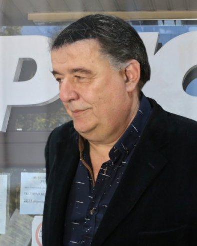 ВОДИТЕЉ РТС-А СЛАВИО ГОДИШЊИЦУ РАЗВОДА ОД ПЕВАЧИЦЕ:  Тако то ради фини и културан свет!