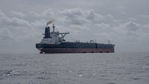 MILIONI BARELA ZAROBLJENI:: Ruska tankerska flota zamrznuta u iščekivanju kobne odluke