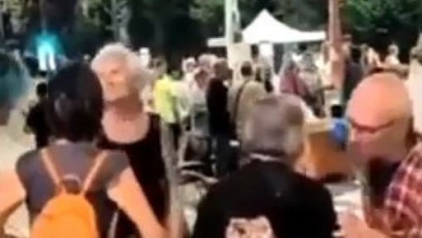 Студентски протест или журка пензионера? (ВИДЕО)