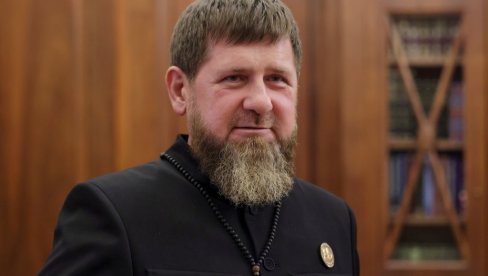 ТИ БЕЗБОЖНИ ПАГАНИ, УВЕШЋЕ САНКЦИЈЕ И МОЈОЈ МАЧКИ Рамзан Кадиров спрема уништење за Запад, па поменуо и свог љубимца