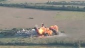 UDAR NA KIJEV U SVANUĆE: Buknuli požari na tri lokacije, vatra guta skladište i napuštene objekte (FOTO/VIDEO)