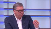 NIJE ISTINA DA NAS NISU IZDALI, ODUZELI SU NAM TERITORIJU Vučić o Crnoj Gori: Nismo mi njima uzeli već oni nama i to na KiM