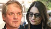 ПРОШЛО ЈЕ 10 ГОДИНА, И ДАЉЕ САМ ЗАЉУБИШКА У ТЕБЕ: Мандина удовица не крије колико јој недостаје супруг (ФОТО)
