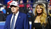 МЕЛАНИЈА ТРАМП ГЛАВНА ТЕМА СВИХ МЕДИЈА: Сви причају о стајлингу прве даме у Белој кући (ФОТО)