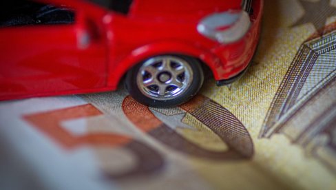 ПОВЕЋАВА ВРЕДНОСТ АУТА ЗА СТОТИНЕ ЕВРА: За ово вам треба само 30 секунди - Продајте за веће паре!