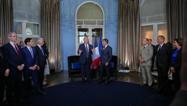 Трамп хвали Макрона: Он је мој посебан пријатељ, Француска је велика земља