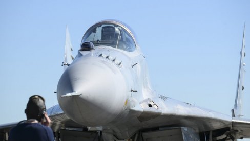 УКРАЈИНСКИ МИГ-29 СЕ СРУШИО НА ЗАПАДУ УКРАЈИНЕ: Снажна експлозија узнемирила грађане