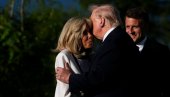 МРЕЖЕ СЕ УСИЈАЛЕ ЗБОГ ЊИХОВОГ ПОЗДРАВА: Трамп изљубио Брижит, а онда је уследила права непријатност (ВИДЕО)