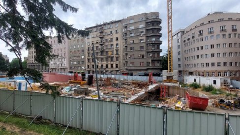 У ГАРАЖУ КРАЈЕМ ГОДИНЕ? Подземни део конструкције у Влајковићевој улици требало би да се заврши до 31. октобра