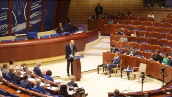 ВЕНЕЦИЈАНСКА КОМИСИЈА ОБЈАВИЛА ФИНАЛНИ ИЗВЕШТАЈ! Блокадери су опет обмањивали народ! Похвале за Србију