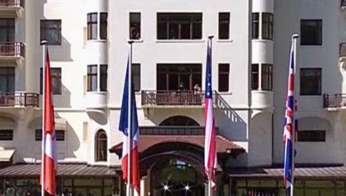 NE TREBA MI POMOĆ: Američki predsednik Donald Tramp hoće sam da reši iranski problem