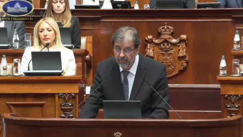 ЗАВРШЕНА ПОСЕБНА СЕДНИЦА СКУПШТИНЕ: Мирољуб Томић положио заклетву за председника Врховног суда (ВИДЕО)