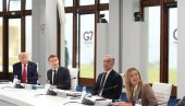 ŠTA JE OVO SA TRAMPOM? Kruži šokantan snimak za stolom G7 (VIDEO)