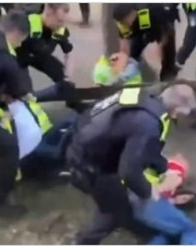 Берлинска полиција прекинула почаст пољским жртвама нацизма (ВИДЕО)