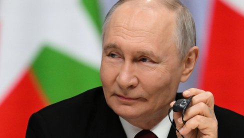 ŠTA IM PUTIN OVO POKAZUJE? Kamere snimile neobičan trenutak na samitu ASEAN (VIDEO)