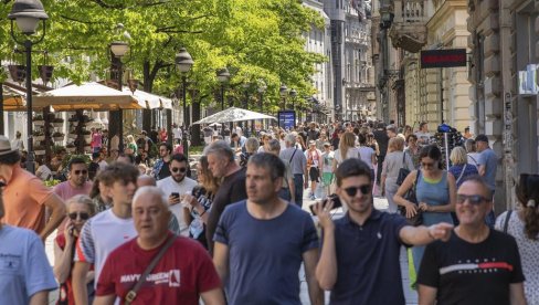 RHMZ IZDAO HITNO UPOZORENJE NA VEOMA OPASNU POJAVU:Toplotni talas će trajati danima - Ove grupe ljudi su danas na udaru