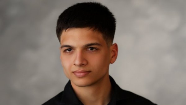 ПРЕДАО САМ НАГРАДУ БОЉЕМ ОД СЕБЕ: Млади Апатинац Војин Медић одржао лекцију човечности