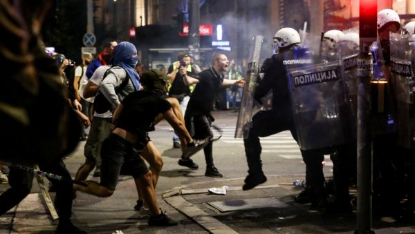 БЛОКАДЕРИ НИ РЕЧИ О МАЛТРЕТИРАЊУ СРБА: За њих су Куртијеви терористи људи са којима су разговори дивни