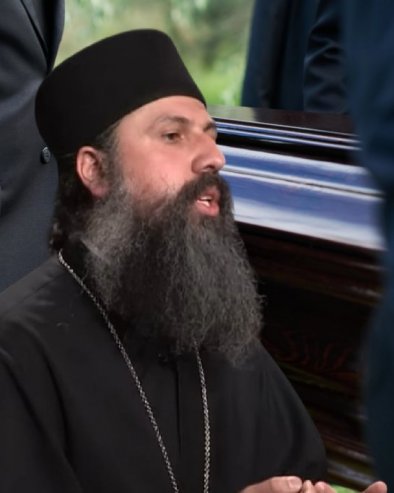 Колико дуго треба да се носи црнина када умре неко близак? Отац Георгије: Свети оци кажу...