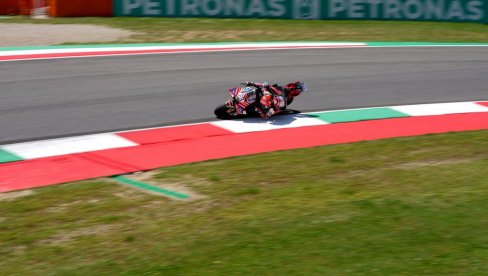 ITALIJAN NEUHVATLJIV U ČEŠKOJ: Frančesko Banjaja pobedio u sprint trci u Moto GP šampionatu