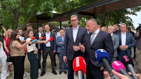 VUČIĆ OTKRIO: Razgovarali smo oko pruge Valjevo-Vrbnica