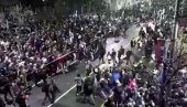 ФАБИКОВАНА ПРИЧА ЗВУЧНИ ТОП: Лаж која је служила блокадерима за изазивање нереда на улицама и подстрекивање на грађански рат