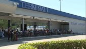 Поскупљење паркинга на аеродрому у Тивту за комбије и аутобусе