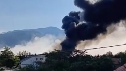ЕВАКУАЦИЈА У МОСТАРУ: Поново плануо пожар на депонији Уборак, сумња се да је подметнут