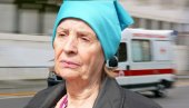 НЕ МОЖЕ ДА ХОДА: Лепа Лукић се срушила у продавници, хитно хоспитализована