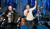 ПРИЈАТЕЉСТВО И ПОШТОВАЊЕ: Јован Перишић поздравио јубилеј свог друга Струје (ФОТО)
