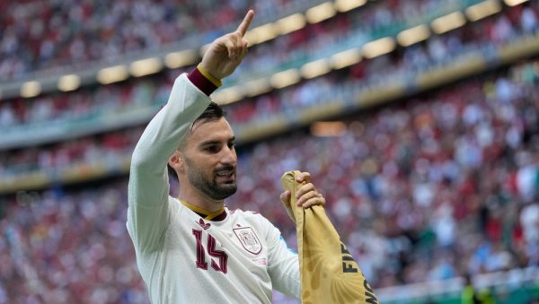 ЛАГАНО ДОЛАЗИ: Тип предлог за сигурица тикет са три реалне квоте