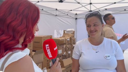 DOŠLI SMO DA PODRŽIMO PREDSEDNIKA: Novosti sa građanima na skupu Srbija jedna porodica (VIDEO)