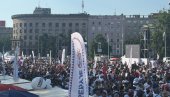 OKO 207.000 GRAĐANA NA PRIJAVLJENOM SKUPU ISPRED SKUPŠTINE: Olasio se MUP