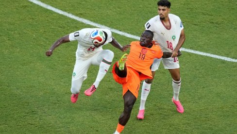 PRENOS, HOLANDIJA -MAROKO: Šta se ovo desi? Gol koji niko nije očekivao