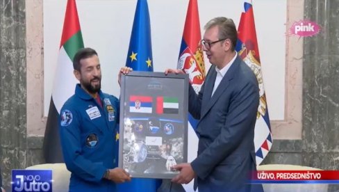 VUČIĆ UGOSTIO MINISTRA OMLADINE UAE: Srdačan susret u Predsedništvu s prvim arapskim astronautom (FOTO)
