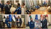 VUČIĆ UGOSTIO MINISTRA OMLADINE UAE: Srdačan susret u Predsedništvu s prvim arapskim astronautom (FOTO)