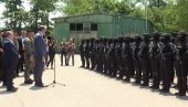 МОРАМО ДА МОТИВИШЕМО ЉУДЕ Вучић у Липовици: Жандармерија ради најтежи посао - то мора да се плати