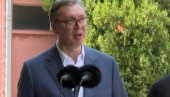 МИ ДО САДА 10 ПУТ ДАЈЕМО ЈЕДНОКРАТНУ ПОМОЋ Вучић одговорио Поношу: Србија му је све обезбедила, то да може да се брчка