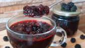 RECEPT ZA SLATKO OD KUPINA: Bobice ostaju cele, a sirup ispada savršen