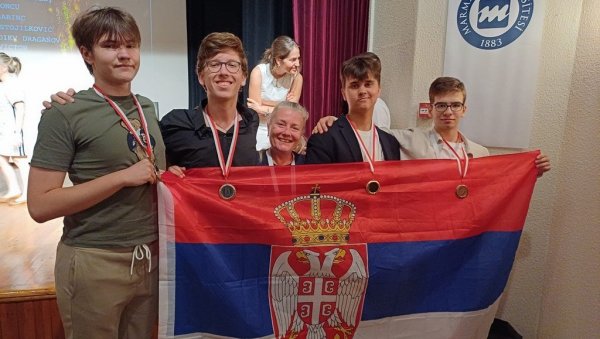 ЧЕТИРИ МЕДАЉЕ ЗА СРБИЈУ: Успех наших средњошколаца на физичкој олимпијади (ФОТО)