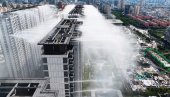 ВОДЕНА МАГЛА ЗА ПАКЛЕНЕ ВРУЋИНЕ: Нови градски систем у Кини спушта температуру за чак осам степени (ВИДЕО)