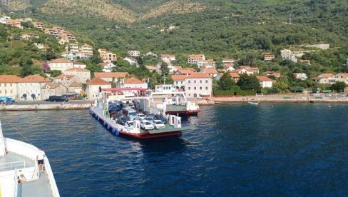 NA PRELAZU KAMENARI-LEPETANE: Od ponedeljka šest trajekata