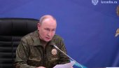 ПУТИН У УНФОРМИ ИЗНЕНАДА ПОСЕТИО ВОЈНИКЕ, ПА ЗАГРМЕО: Ослободили смо ЛНР потпуно, ускоро ћемо и ДНР (ФОТО)