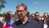 ”SAD MI PRAVE MAŠINU” Vučić: Svaku rupu u Srbiji ću imati u svom telefonu