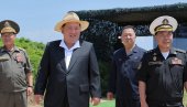 СЕВЕРНОКОРЕЈСКО ЧУДОВИШТЕ ХАРА АЗИЈСКИМ МОРИМА: Ким Џонг Ун гледао тестирање супероружја брода Канг Кон (ФОТО)
