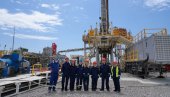 КАКО ТЕРЕНСКО ИСКУСТВО ДОПРИНОСИ ПРОФЕСИОНАЛНОМ РАЗВОЈУ: Посета студената Рударско-геолошког факултета компанији НИС