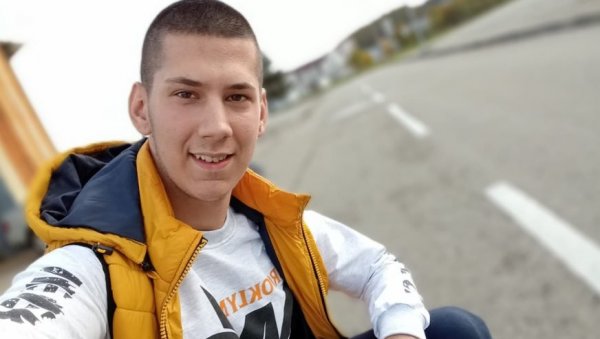 МЛАДЕН СЕ УБИО НАКОН ИСМЕВАЊА: У Основном суду Бањалука почело суђење раднику бензинске пумпе у Лакташима