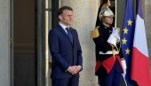 KAKO JE MAKRON IZBEGAO BOMBE: Pojedinosti o incidentu u Siriji ispred hotela u kome je bio smešten francuski predsednik