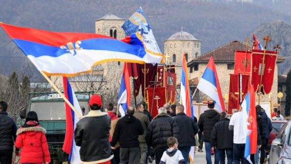 СРПСКИ ЈЕЗИК НИ У ДОПУНИ УСТАВА ЦРНЕ ГОРЕ: Колико и процедура отежава испуњавање важног захтева Срба подно Ловћена
